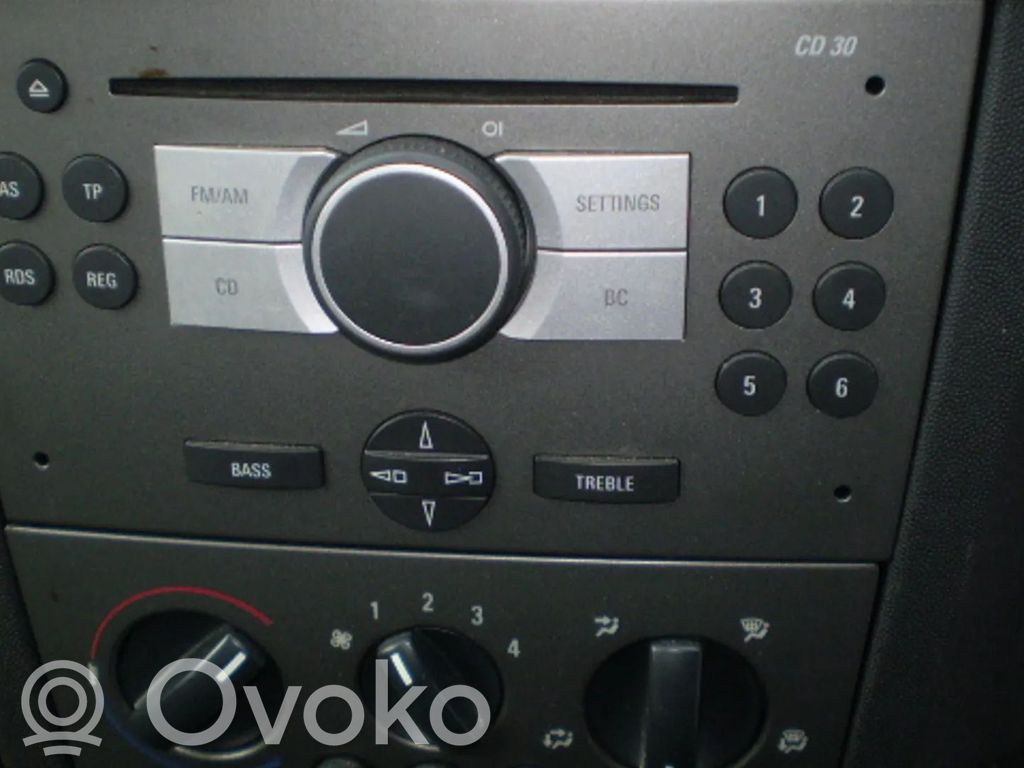 Opel Meriva A Radio / CD-Player / DVD-Player / Navigation 