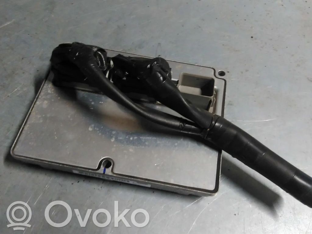 Ford C-MAX I Dzinēja vadības bloks 