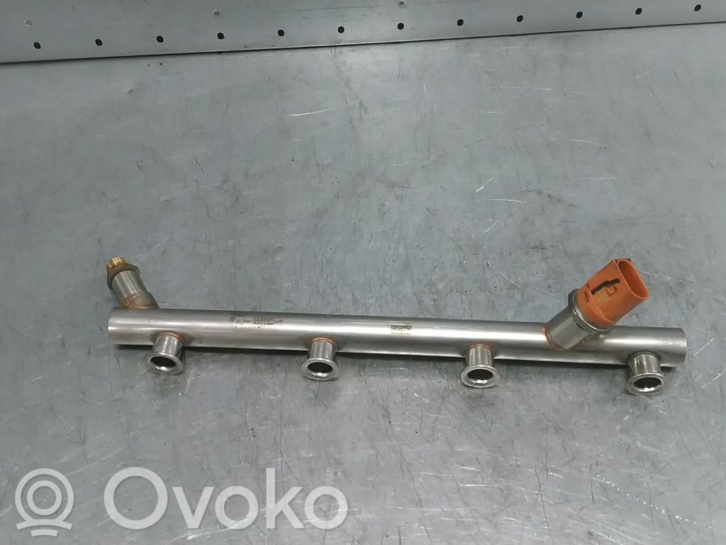 Audi A6 S6 C7 4G Rampă alimentare injectoare 