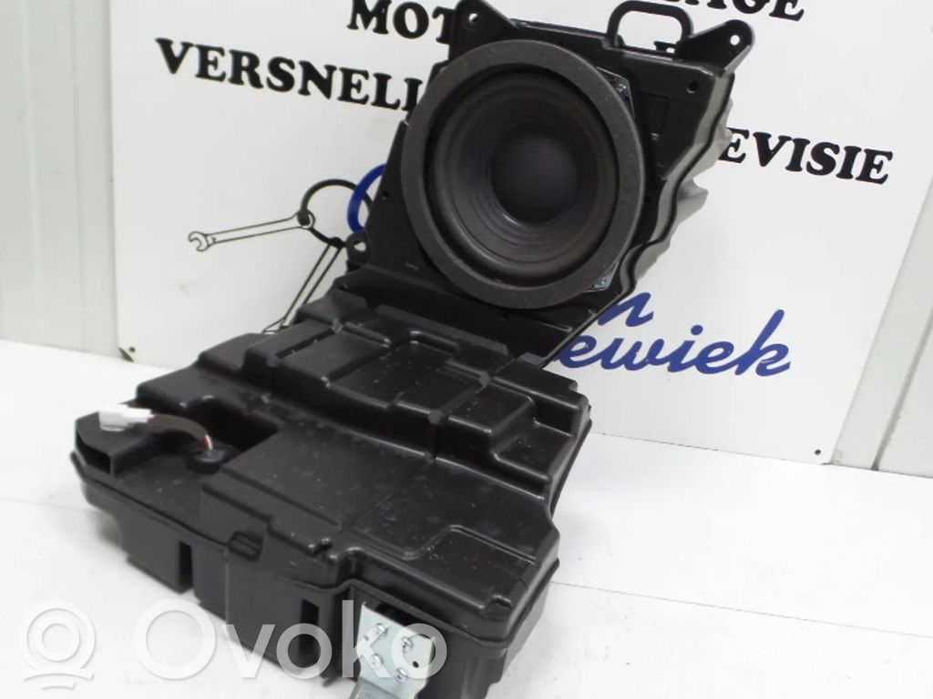 Etuoven kaiutin   8615048090