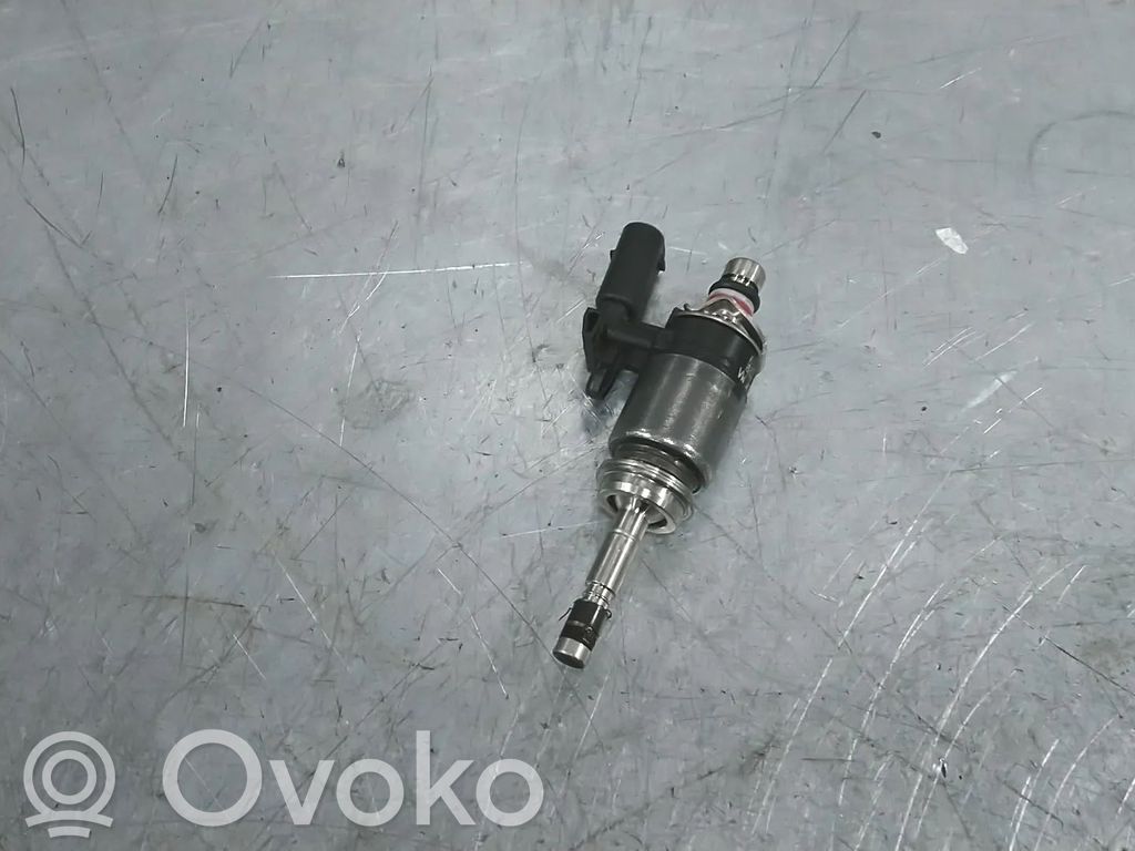 Audi A3 8Y Inyector de combustible 