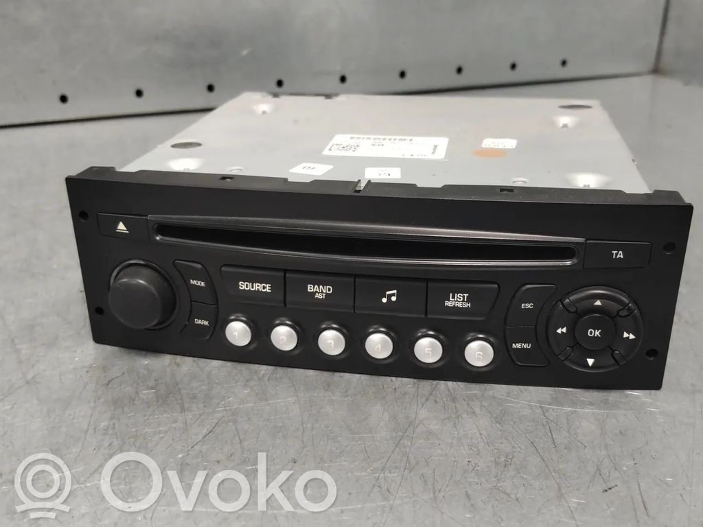 Panel / Radioodtwarzacz CD/DVD/GPS   98016070XT,16089128XT,1616151180