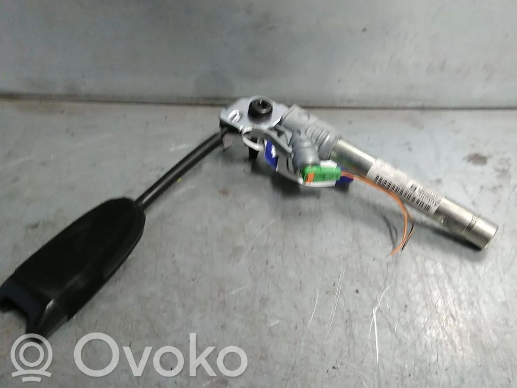 Opel Corsa D Hebilla del cinturón delantero 