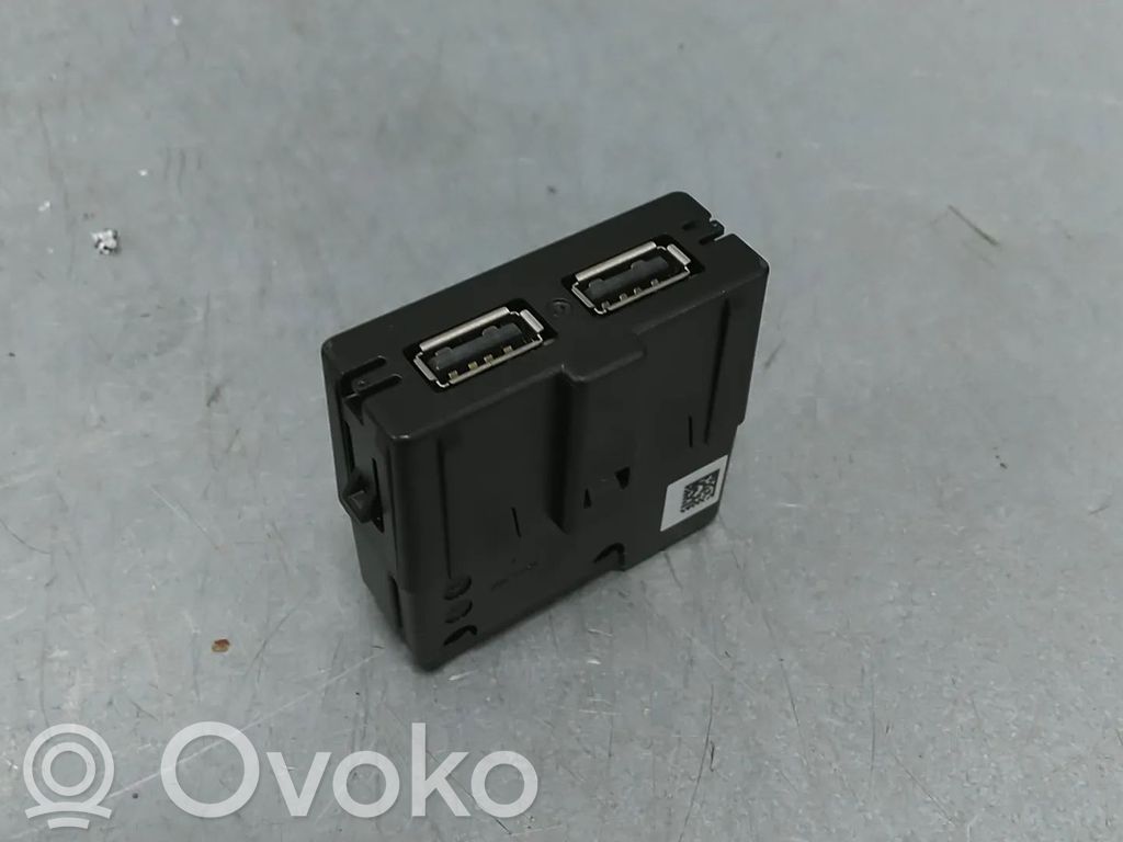 Tornillo de la rueda de repuesto   5Q0035726L