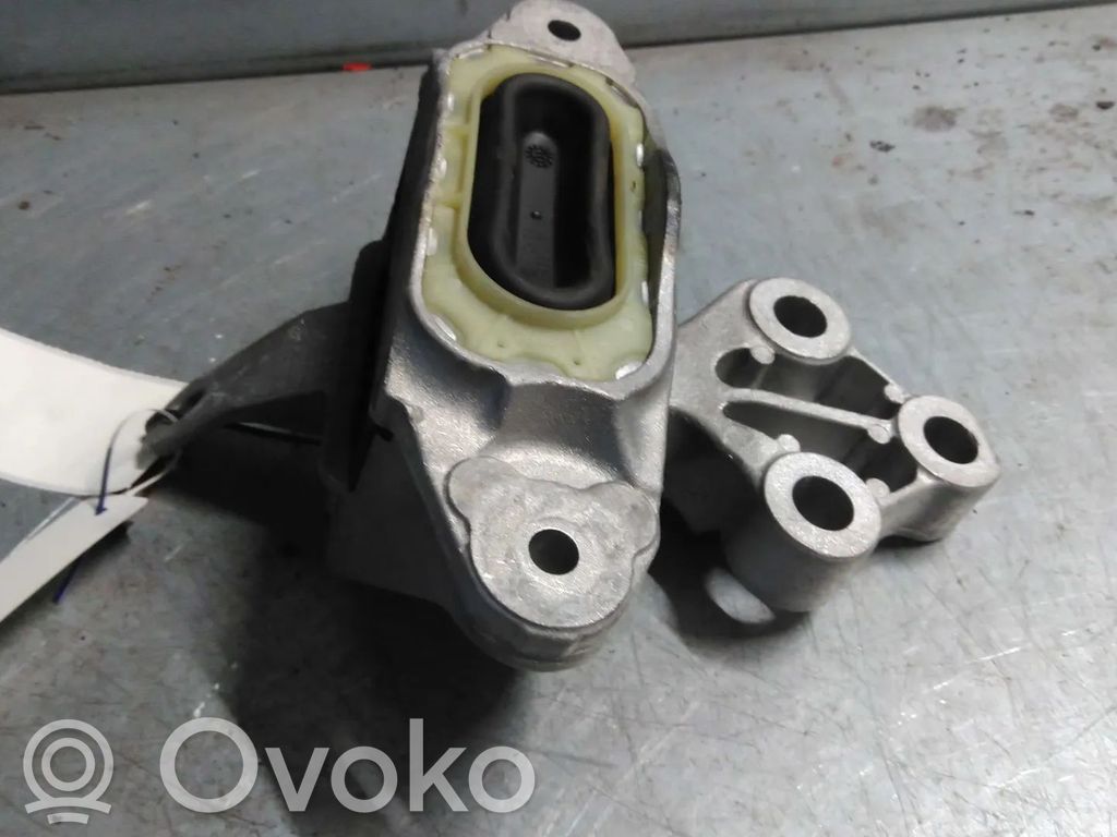 Opel Astra J Suport tampon motor 