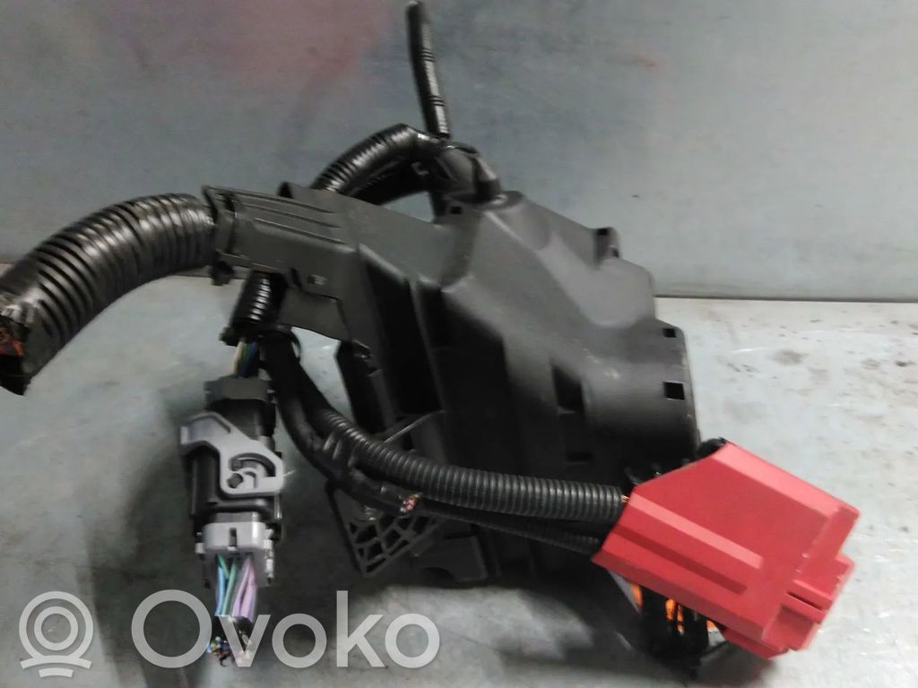 Ramka / Moduł bezpieczników   BA6T14K012BTE