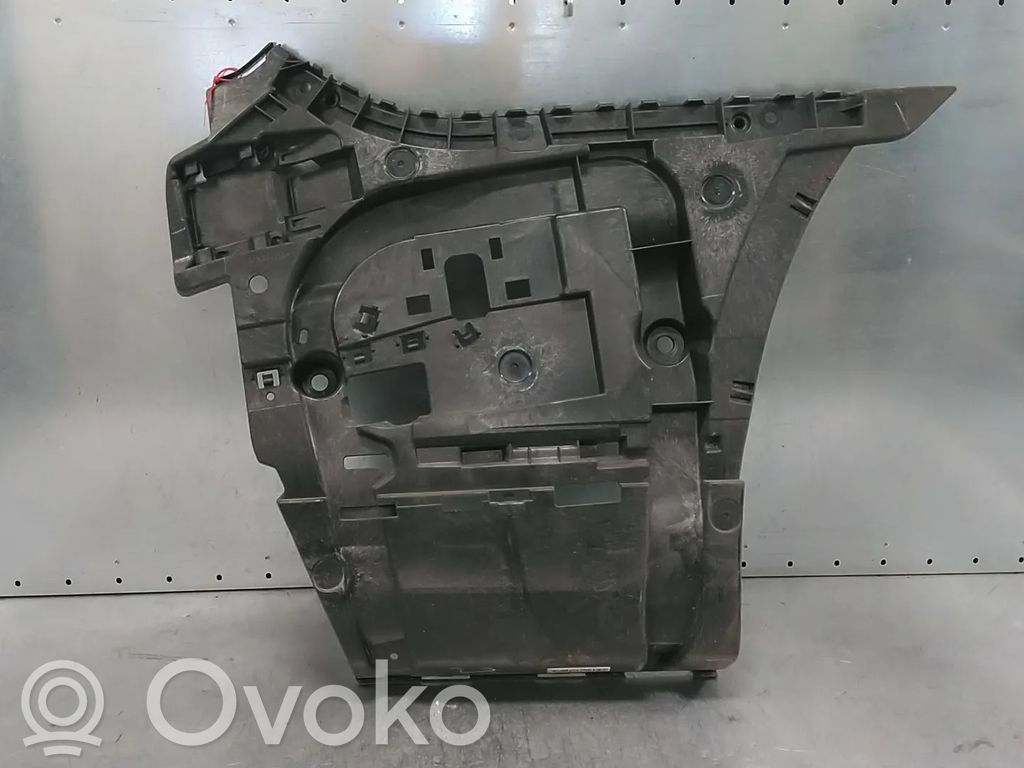 BMW 7 G11 G12 Uchwyt / Mocowanie zderzaka tylnego 