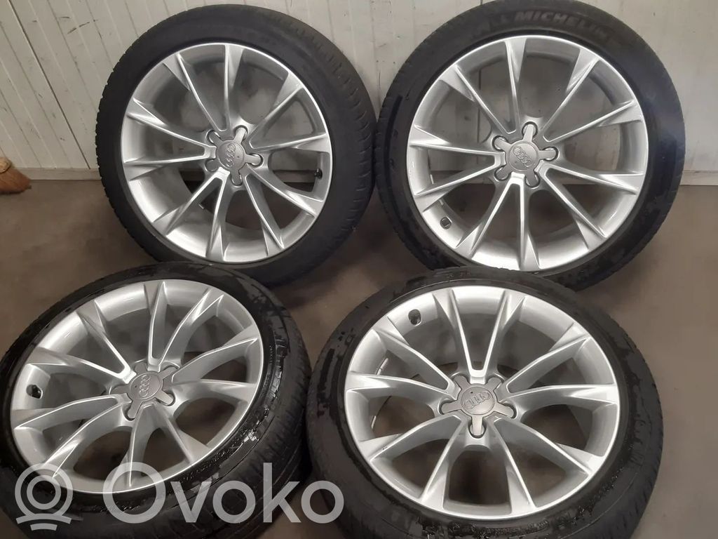 Audi A5 8T 8F R24-kevytmetallivanne