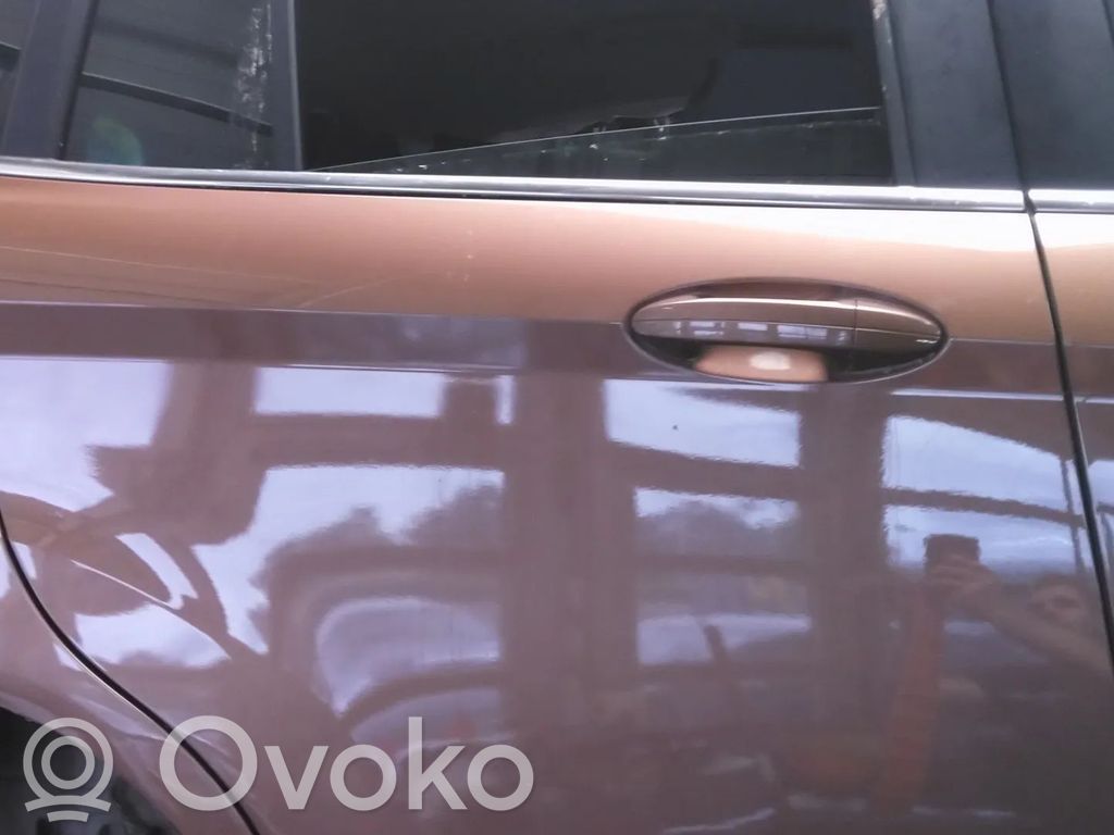 Ford B-MAX Galinės durys 
