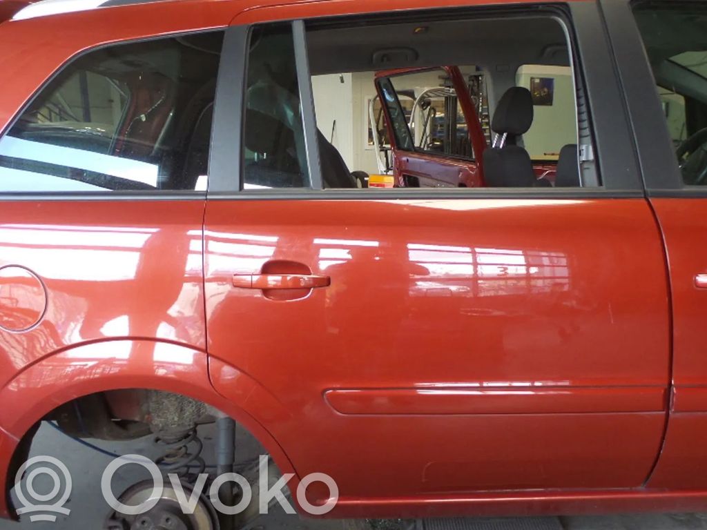 Opel Zafira B Ușă spate 