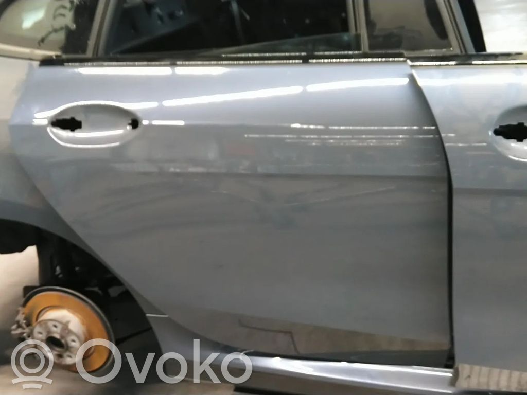 BMW 2 F22 F23 Galinės durys 