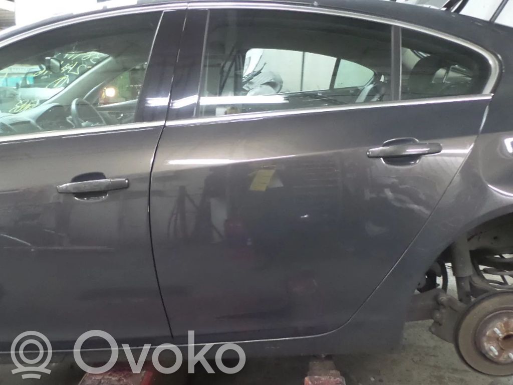 Opel Insignia A Puerta trasera 