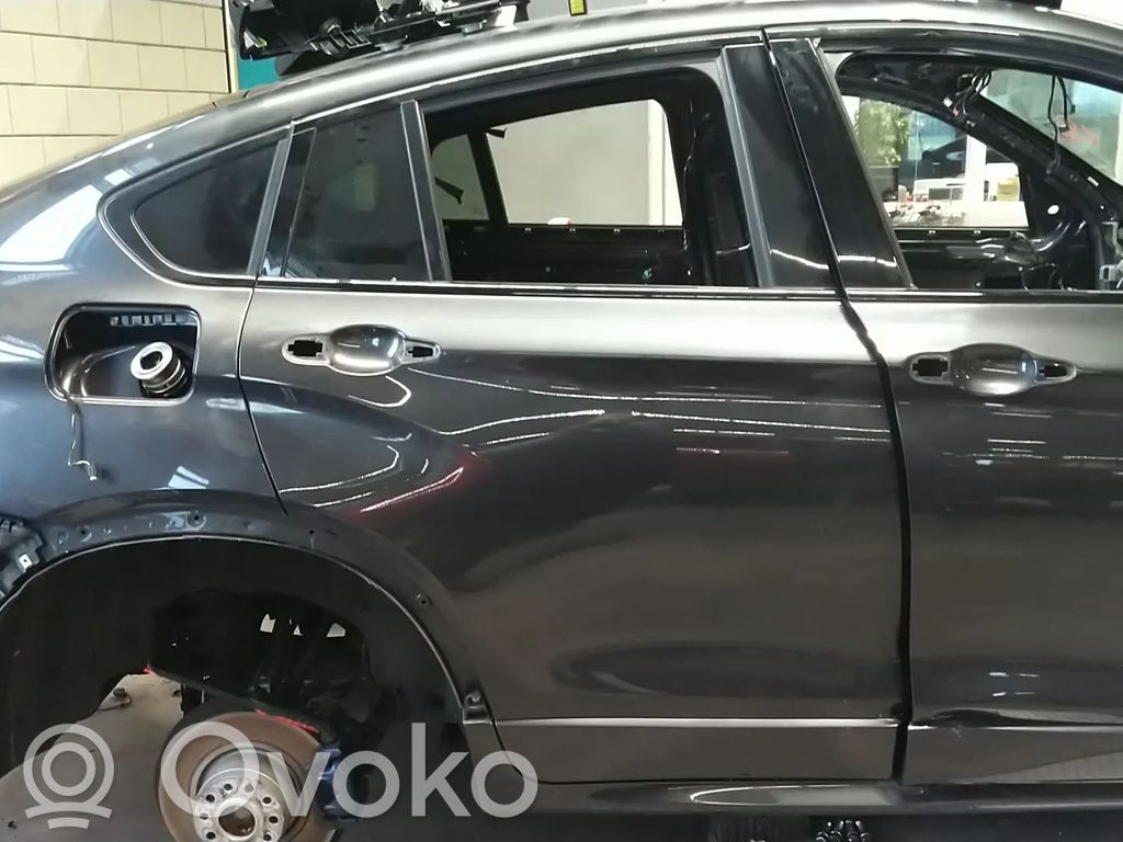 BMW X4 F26 Puerta trasera 