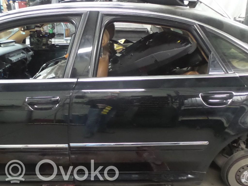 Audi A8 S8 D3 4E Galinės durys 