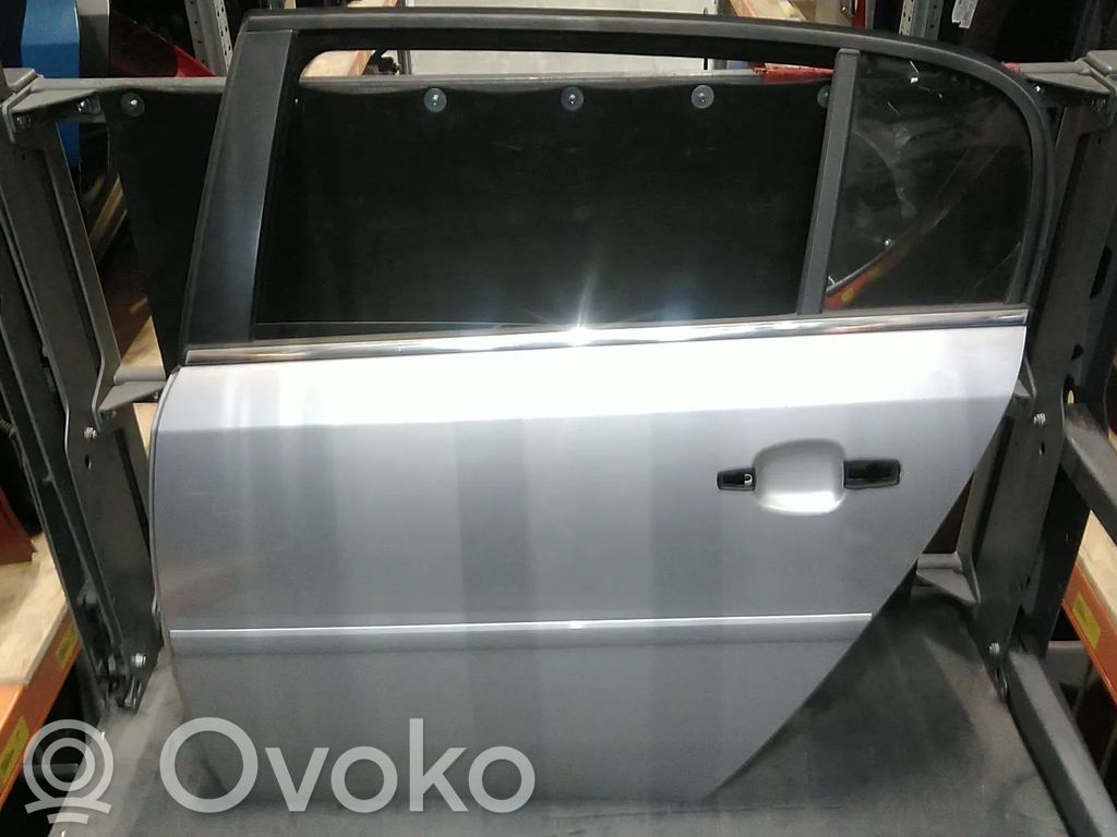 Opel Signum Puerta trasera 