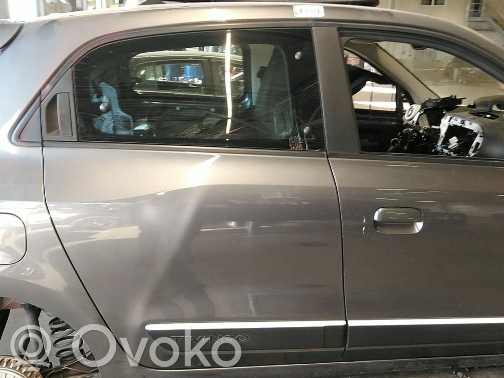 Renault Twingo III Puerta trasera 
