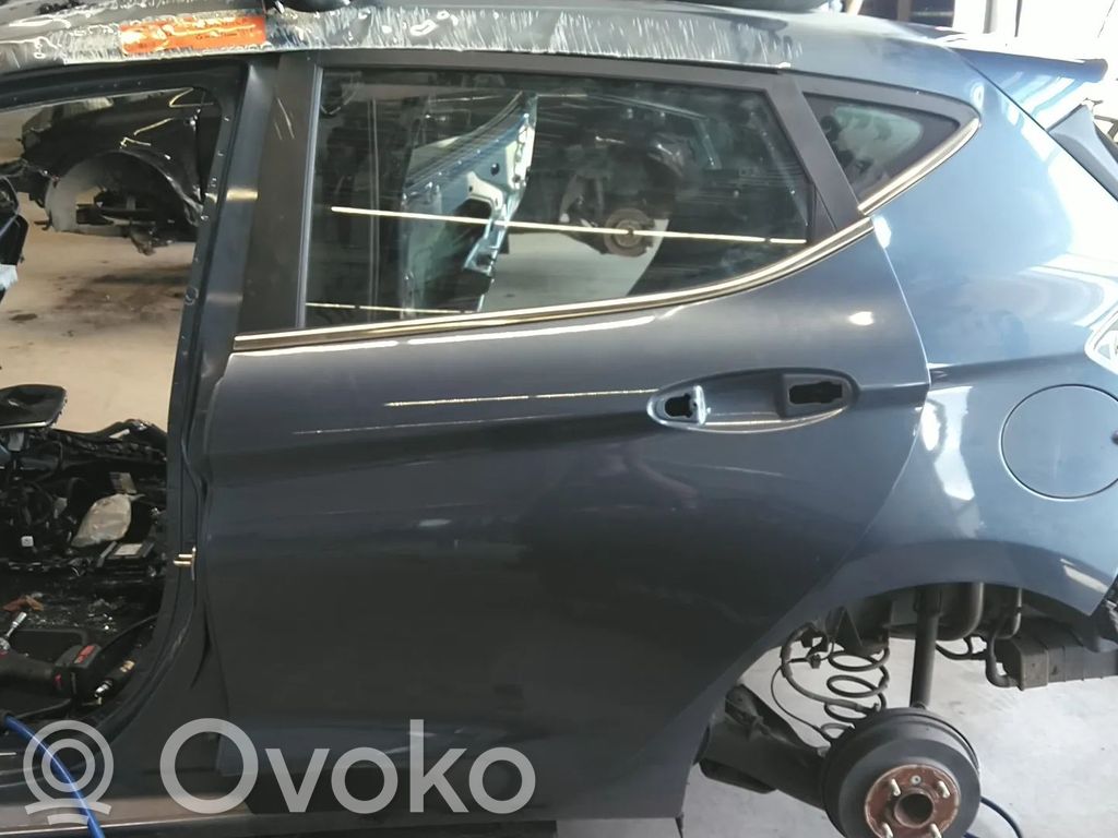 Ford Fiesta Puerta trasera 