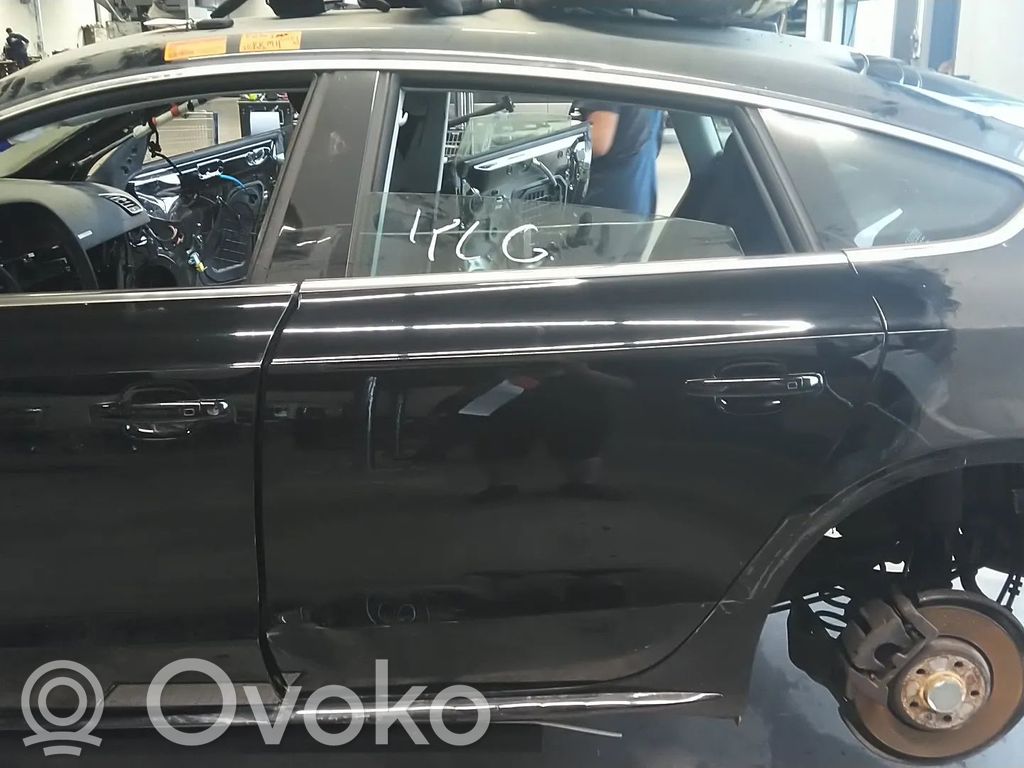 Audi A5 8T 8F Puerta trasera 