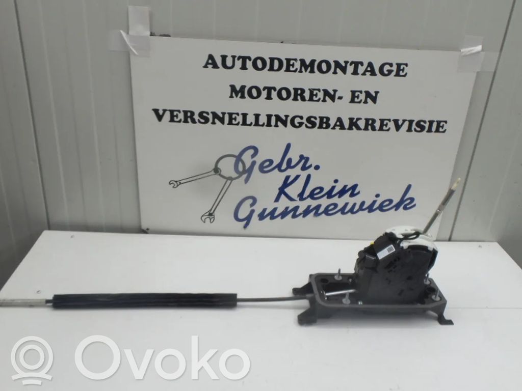 Audi A3 S3 8V Lewarek zmiany biegów / górny 