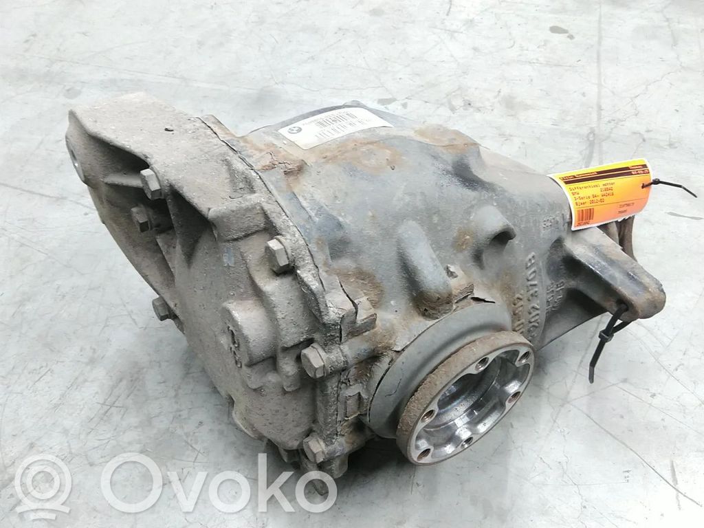 BMW 3 E90 E91 Aizmugurējais reduktors 