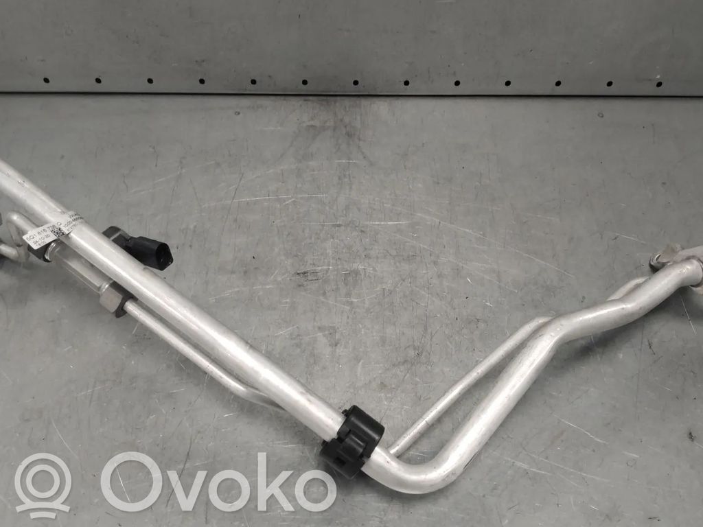 Volkswagen Golf VIII Klimaleitung / Klimaschlauch 
