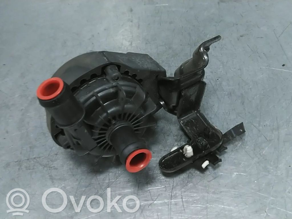 Vesipumppu   1EA965567K,1EA965567