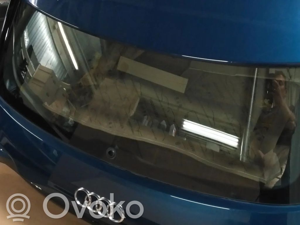 Audi e-tron Tailgate/trunk/boot lid 