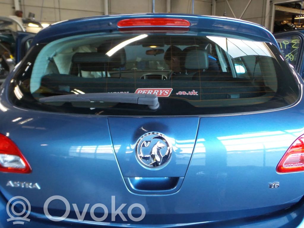 Opel Astra J Tailgate/trunk/boot lid 