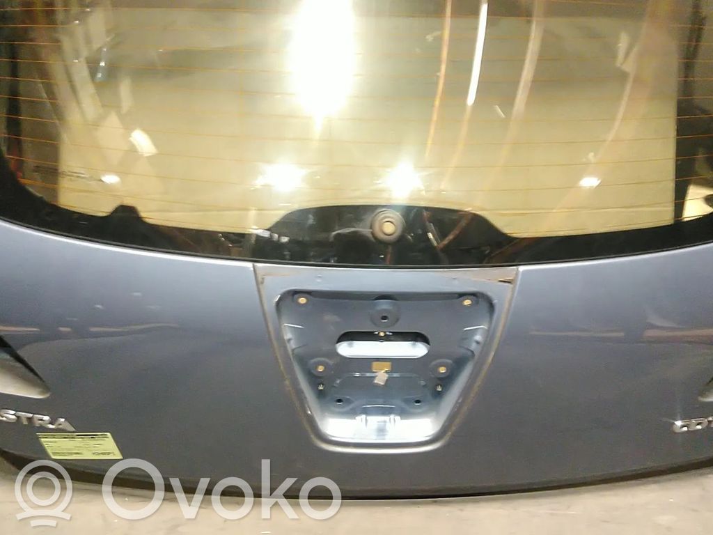 Opel Astra J Tailgate/trunk/boot lid 