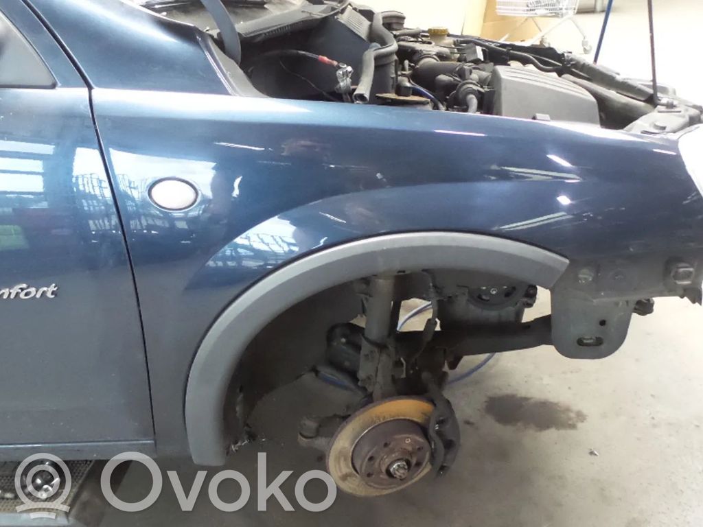 Opel Corsa C Крыло 