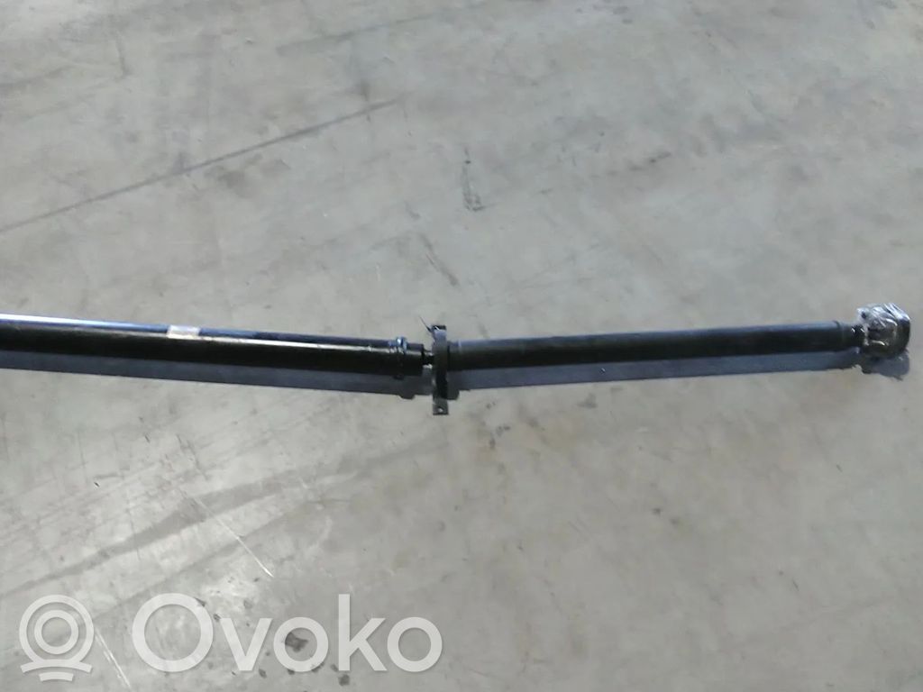 Audi A8 S8 D3 4E Kardaaniakselin keskiosa 