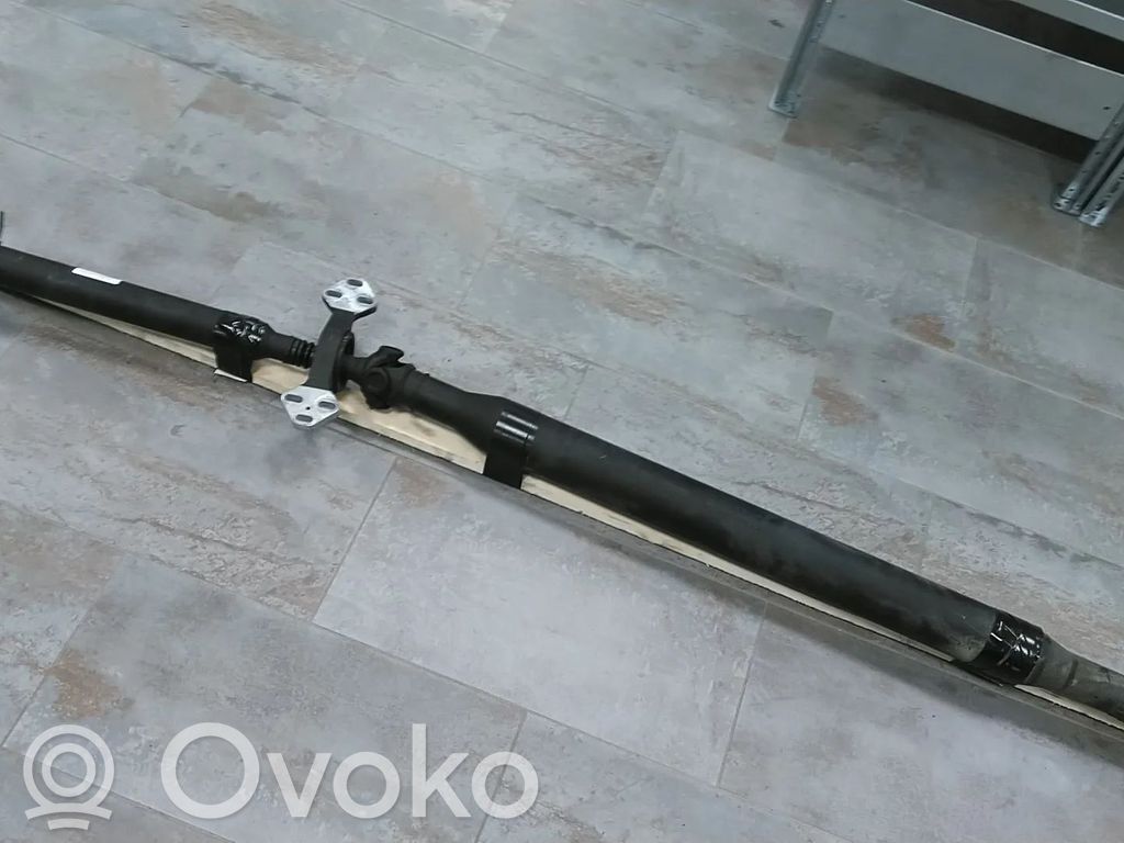 Mercedes-Benz V Class W447 Albero di trasmissione con sede centrale