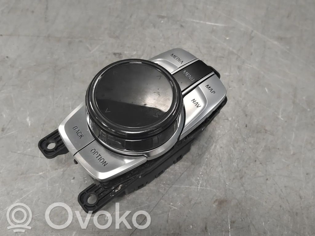 BMW 7 G11 G12 Inne części wnętrza samochodu 