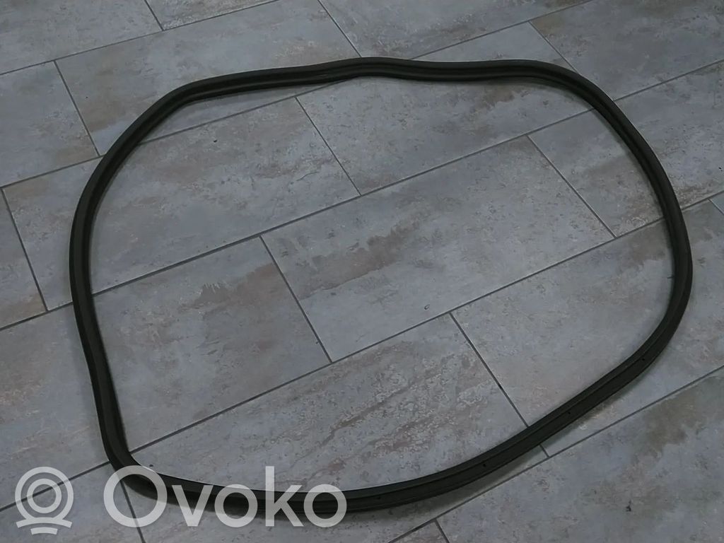 Opel Corsa D Junta de goma de la puerta delantera 
