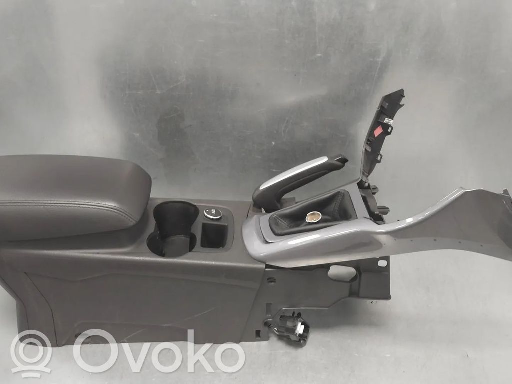 Ford Focus Center console 
