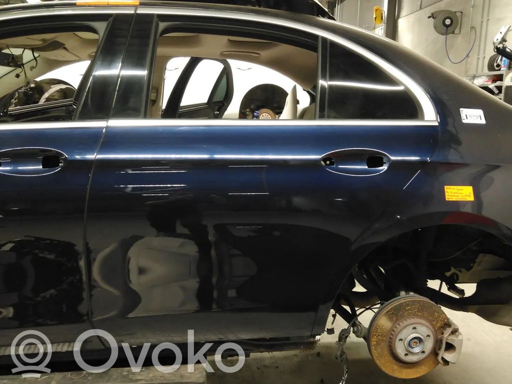 Mercedes-Benz E W213 Puerta trasera 
