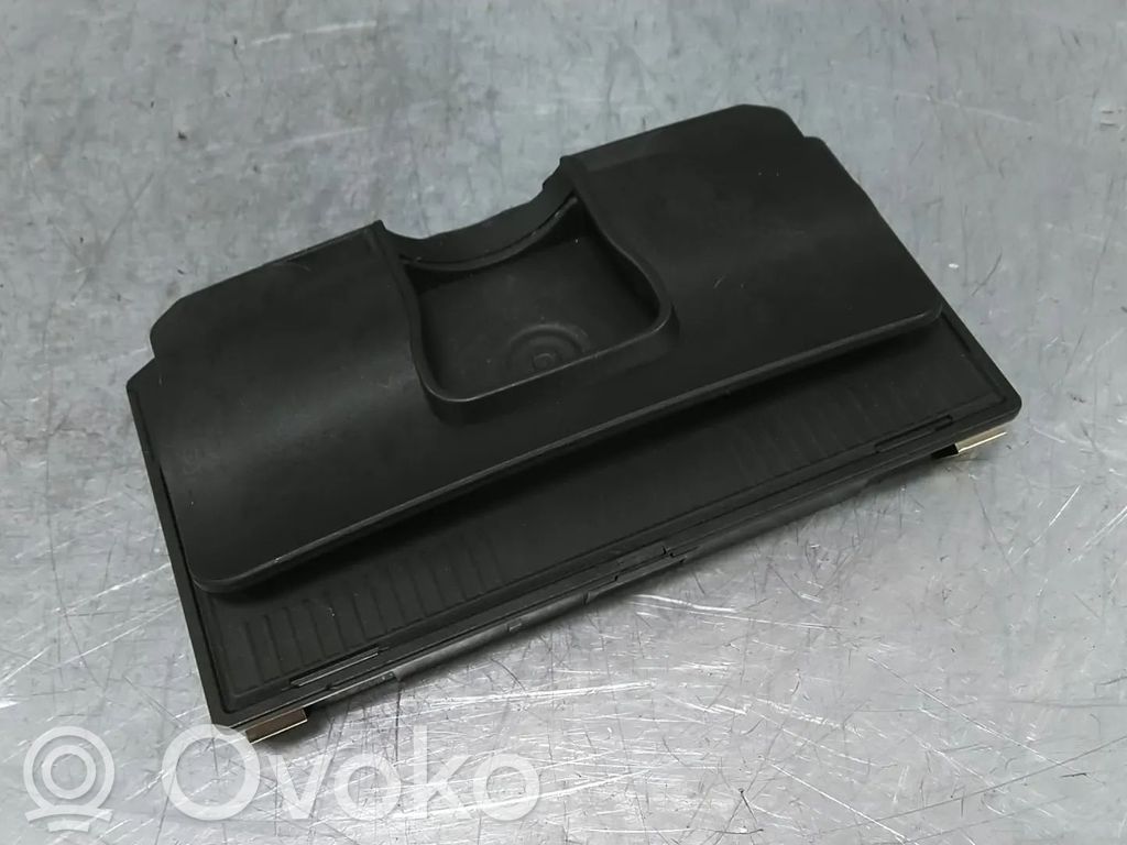 BMW 7 G11 G12 Moduł ładowania bezprzewodowego 
