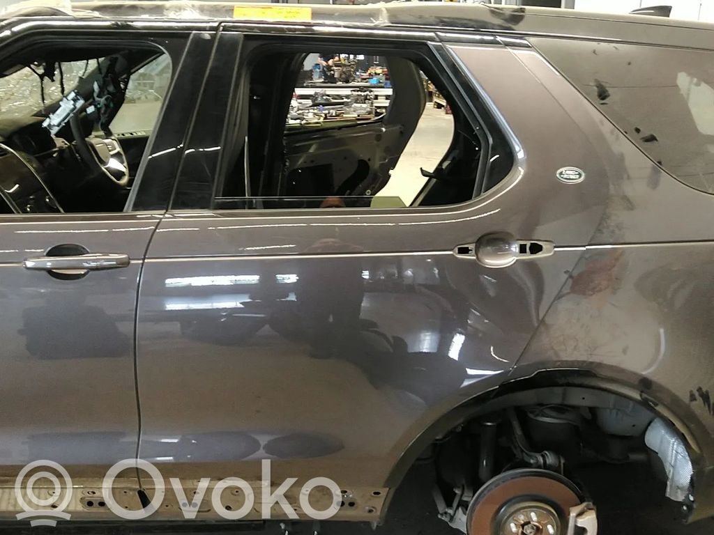 Land Rover Discovery 5 Puerta trasera 