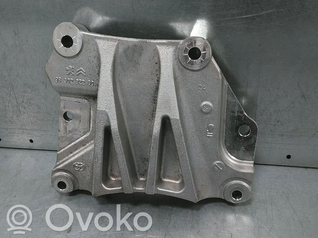 Engine mount bracket   9830282280,ZK01
