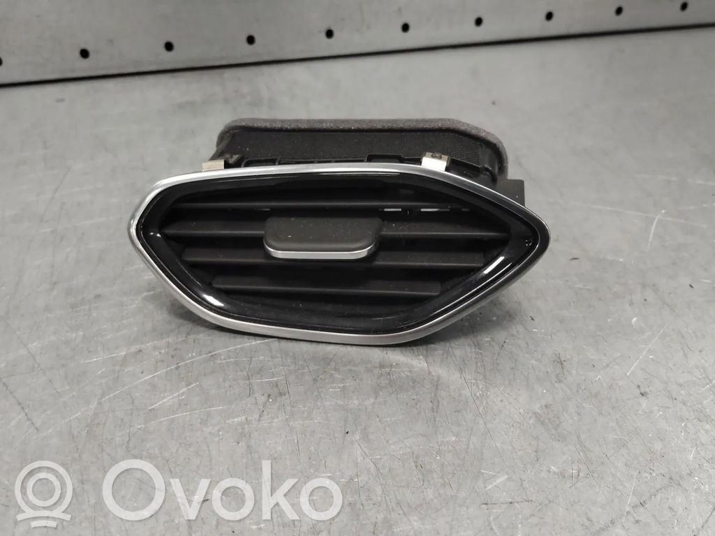 Opel Crossland X Grilă ventilație/ramă laterală bord 