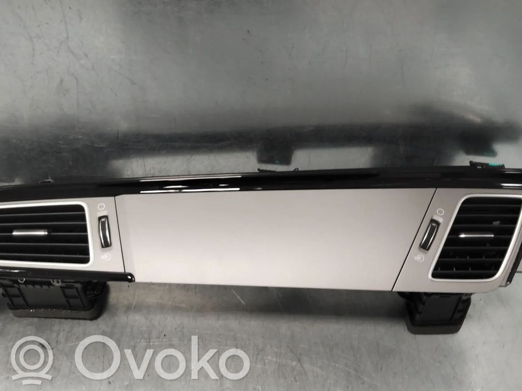 KIA Niro Boczna kratka nawiewu deski rozdzielczej