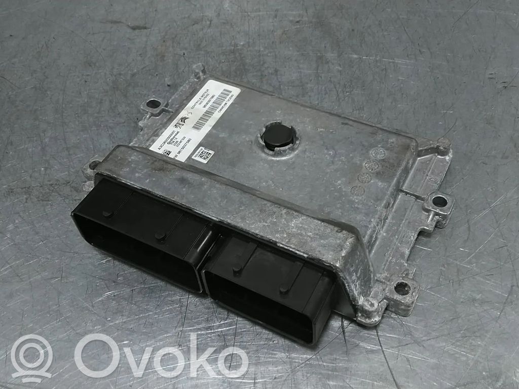 Opel Crossland X Engine control unit/module 
