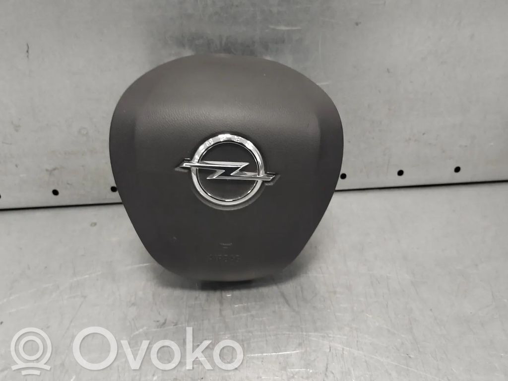 Opel Corsa E Stūres drošības spilvens 
