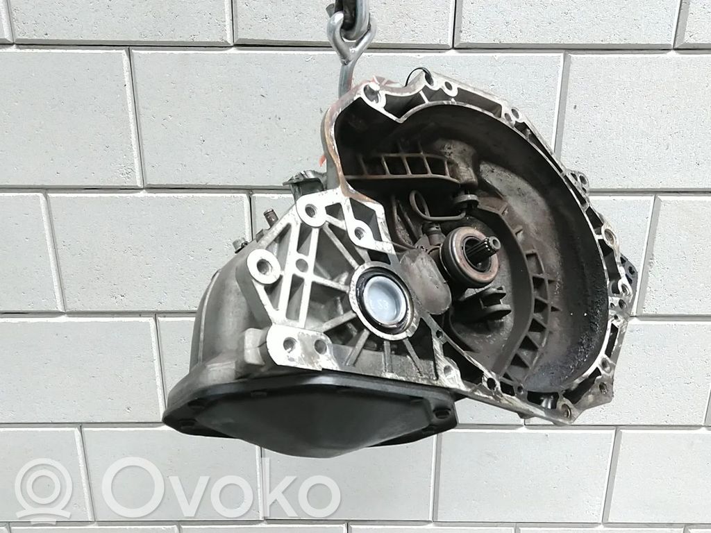 Opel Corsa D Manualna 5-biegowa skrzynia biegów 