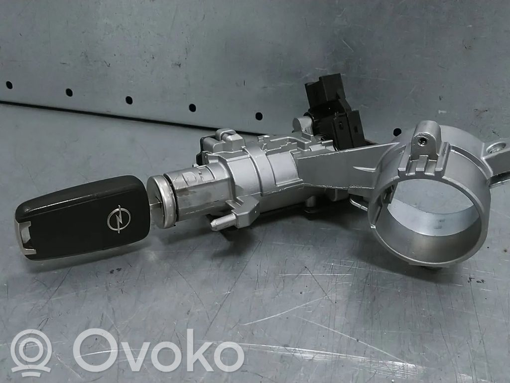 Opel Corsa E Contatto blocchetto accensione 