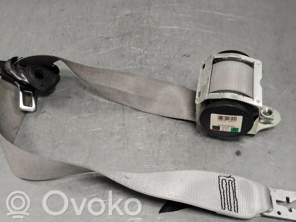 Opel Corsa D Cinturón delantero 