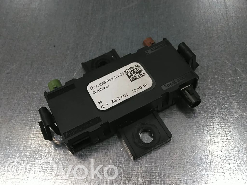 Mercedes-Benz E W213 Antenna autoradio 