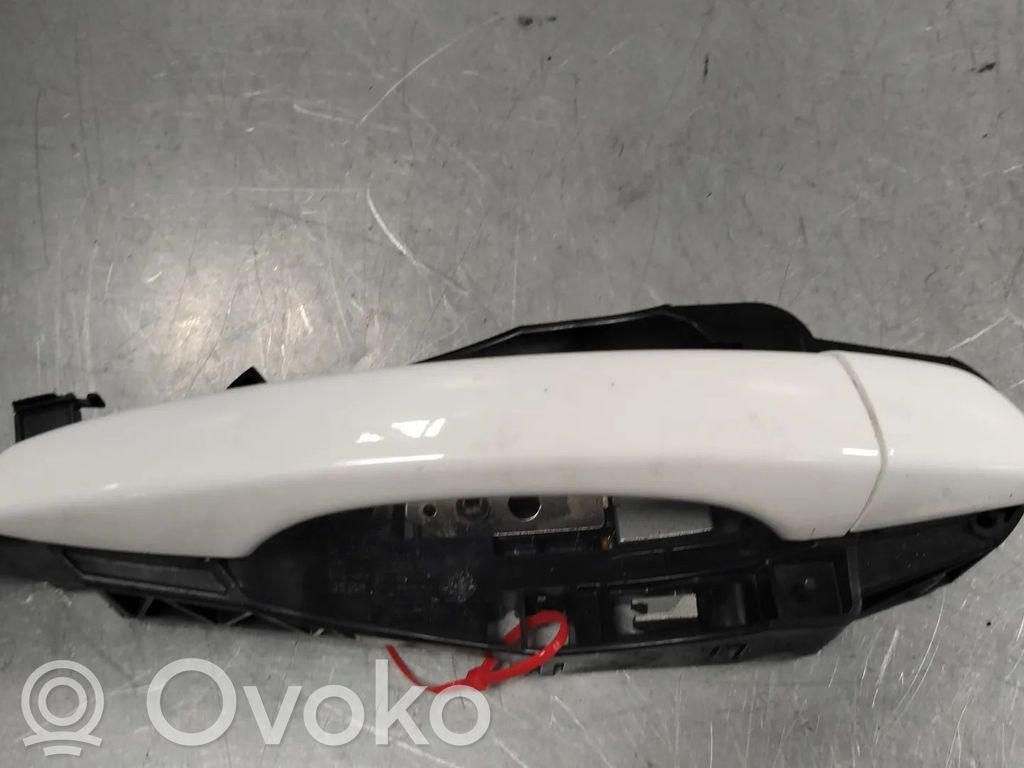 Opel Grandland X Osłona klamki drzwi tylnych 
