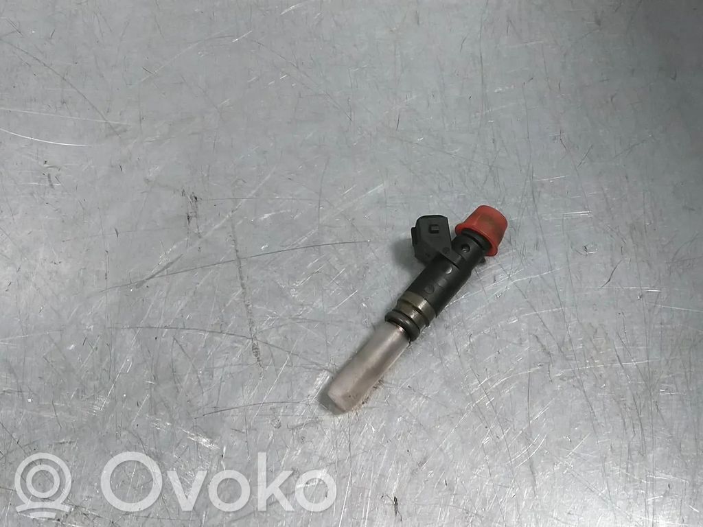 BMW 1 E81 E87 Injector combustibil 