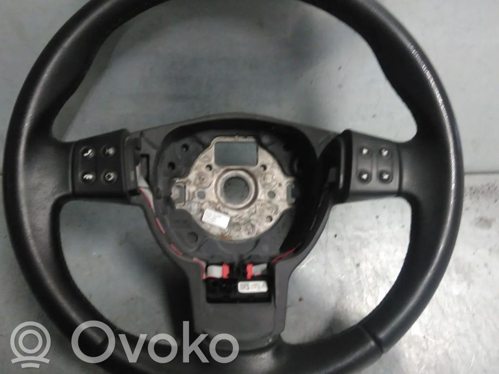 Seat Leon (1P) Ohjauspyörä 